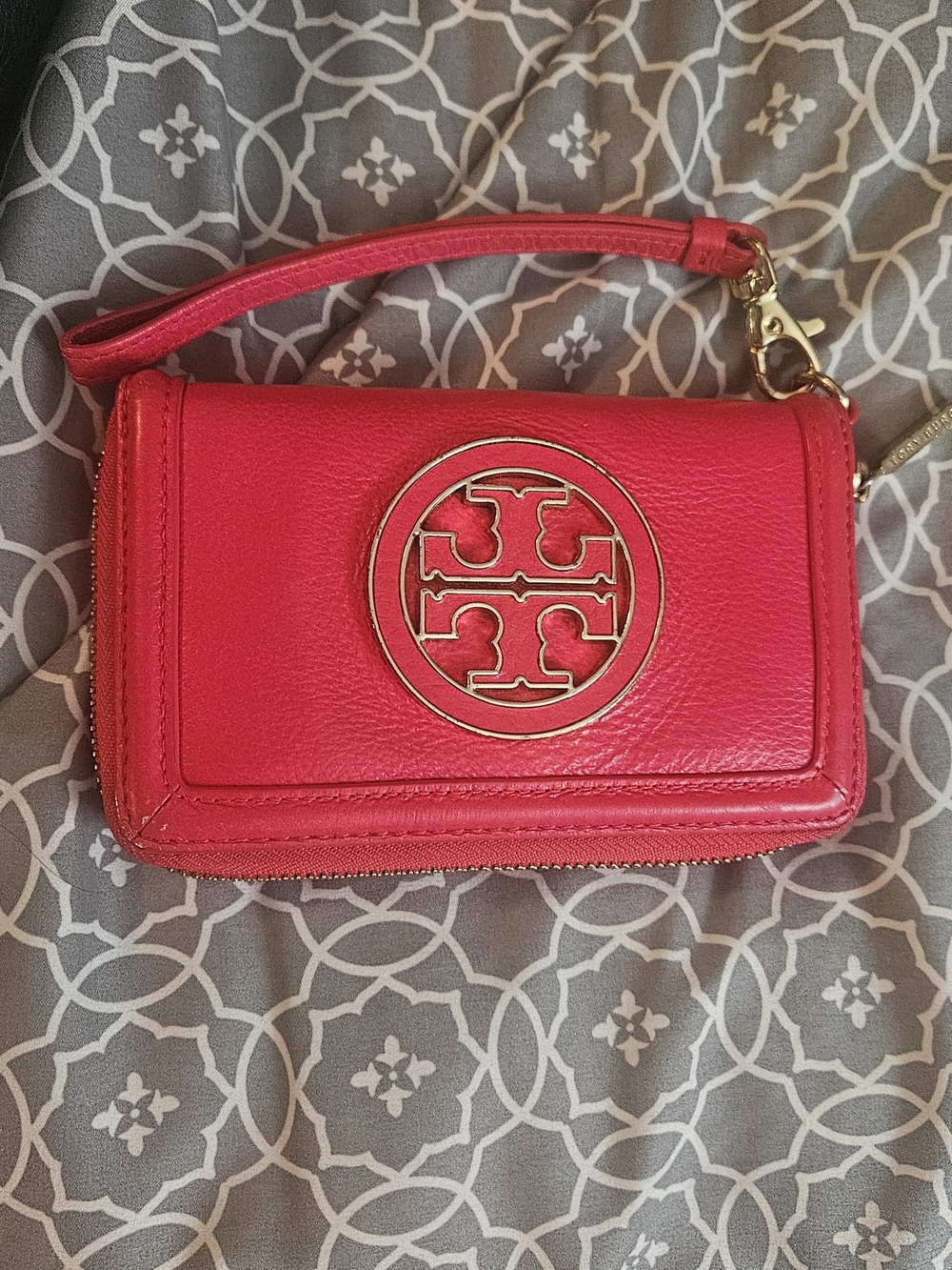 Tory Burch Pink/red Leather Wristlet Wallet